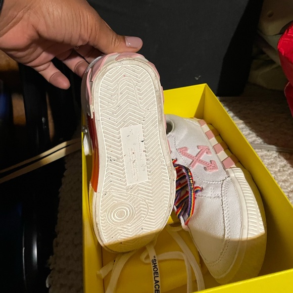 Off-white Sneakers - Picture 4 of 9